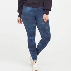 NWT Spanx Ecocare Ankle Legging Seamless Deep‎ Blue Tie Dye Size Large